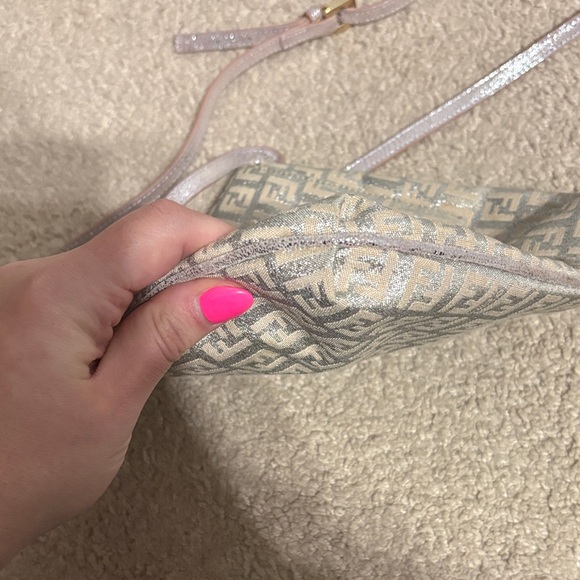 Fendi Crossbody - Picture 8 of 14